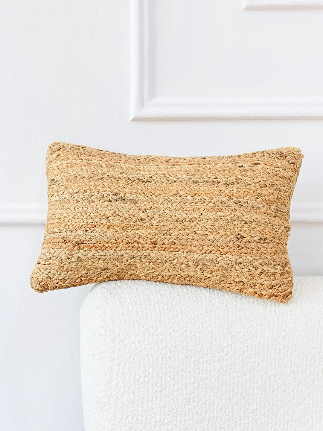 BELLARY- LUMBAR CUSHION COVER - JUTE BRAIDED