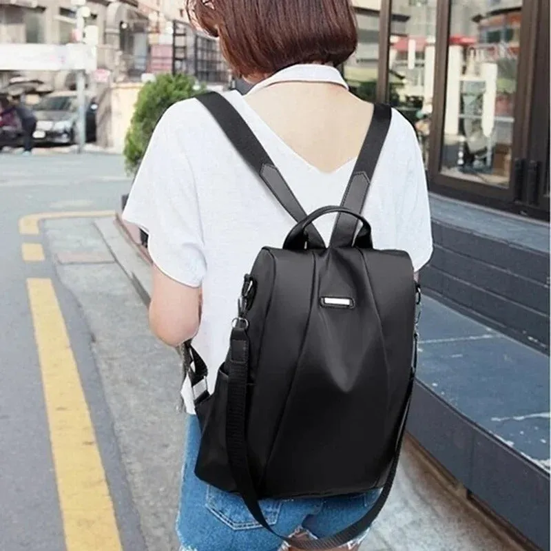 Vattentt ryggsck i nylon fr kvinnor